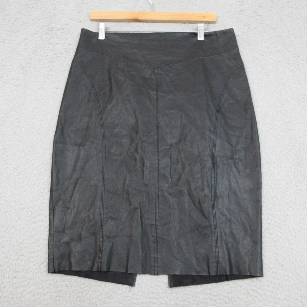 Express‎ Faux Leather Skirt Women 10 Black Chic Edgy Trendy Modern Sleek Moto